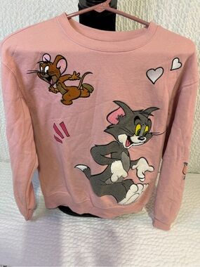 Women's Pink Tom & Jerry Embroidered Crewneck Sweatshirt